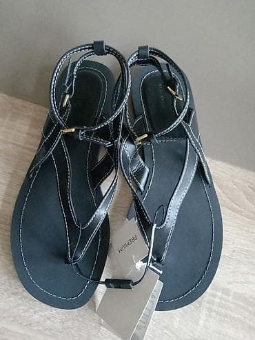 Ženske kožne sandale – crne, sa kaiševima oko zgloba - Model sa na lalafo.rs Ženske kožne sandale – crne, sa kaiševima oko zgloba - Model sa