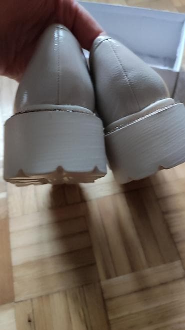 obuca ruma: Ženske mokasine – bež lak koža, chunky đon - Boja: bež/ekri sa — 3