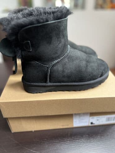 ccc obuća online: Ugg mini čizme, bоја - Crna, 36 — 2