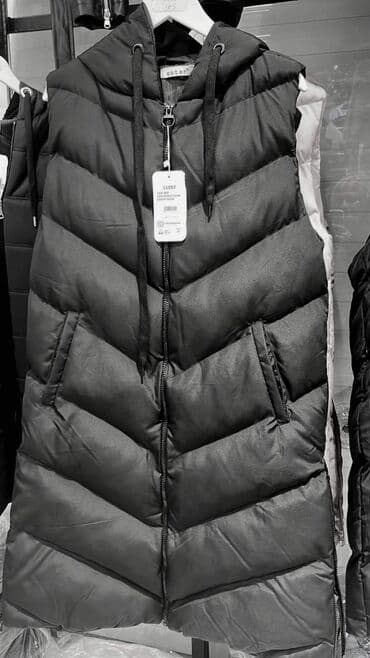 prsluk m velicina: Skroz crni prsluk tamnija crna40 veličina siri model
2900 r.d — 1