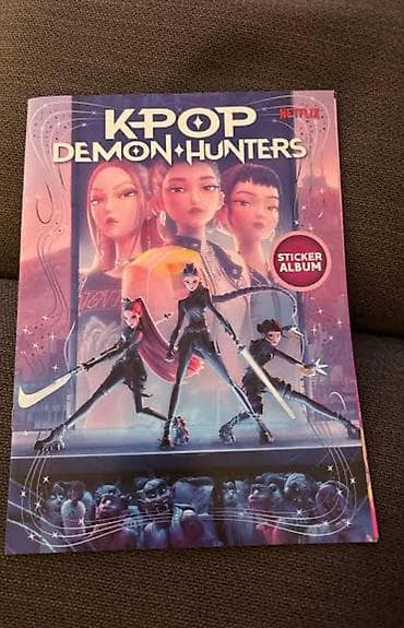 fudbalski albumi: KPOP Demon Hunters – Sticker Album opis pisao ai - Oficijelni album sa — 2