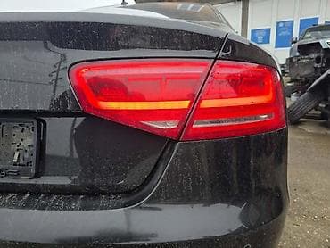 ic lampa: ŠTOP LAMPE ZA AUDI A8 OD 2011. DO 2013. GOD — 2