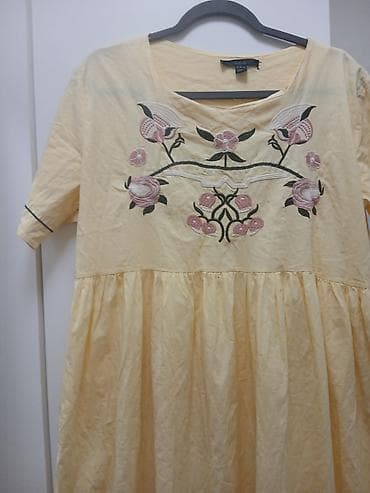 Haljine: Duga žuta letnja haljina sa vezom - Boja: svetložuta - Kroj: širok — 2