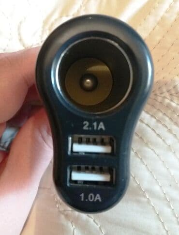 duks za menjac: USB auto punjač sa dva USB porta 2 u 1 - USB punjač za auto sa — 3