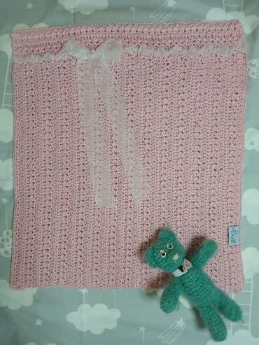 torba za bebine stvari: Ćebence za bebe Pleteno ručno. Dimenzija 53 x 48 cm. U atraktivnom — 1