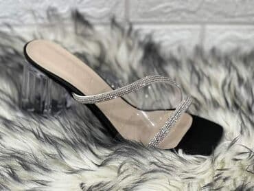 nike papuce benassi: 2200din
.
36-40 — 10