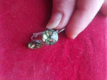 okrugle torbice: Minđuše sa zelenim kristalima - Tip: viseće minđuše sa zatvaračem na — 2