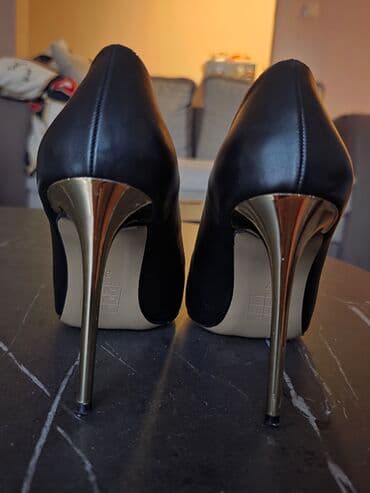 bele salonke: Salonke, 37 — 1