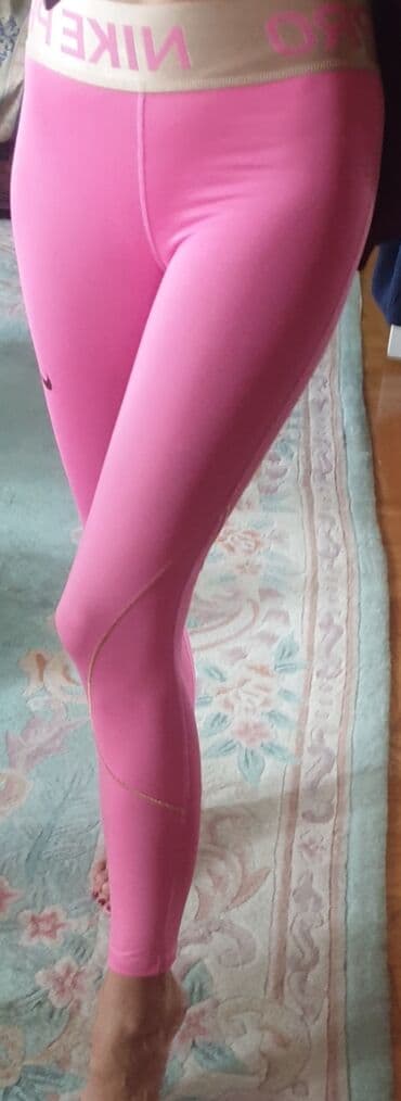 nike farmerke: NIKE pro dri fit original helanke roze boje sa zlatnom debelom gumom — 12