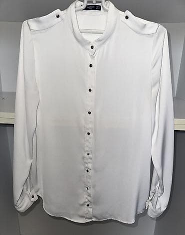 Mango ženska košulja – S - Model: klasična košulja sa skrivenim na lalafo.rs Mango ženska košulja – S - Model: klasična košulja sa skrivenim