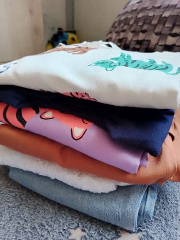 majice sa spustenim ramenom: Bundle: T-shirts, For girls, age: 8-9 years — 1
