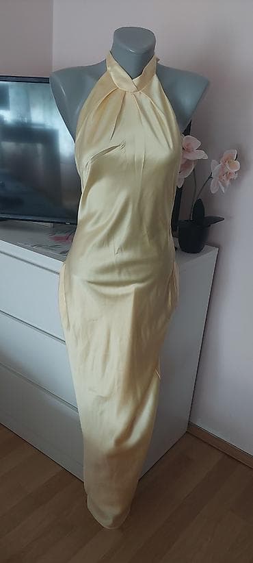 bts haljine: Saten haljina u svetložutoj boji - Kroj: slip/haljina do lista, blago — 3