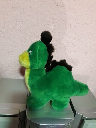 zvonarice za devojcice: Dinosaurus kupljen u Rusiji — 2