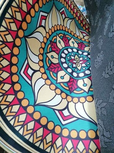 okrugli tepih 200 cm: Okrugli tepih
120cm precnik — 2