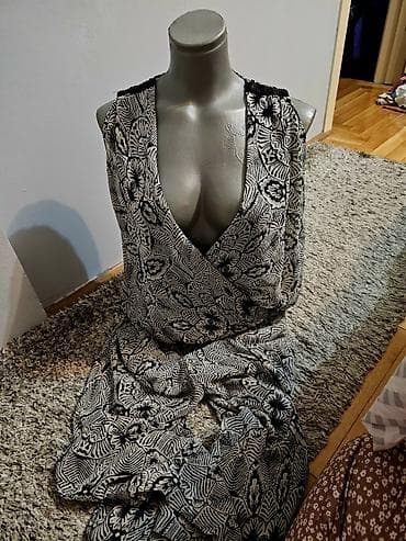 zuta duga haljina: Ženska duga haljina bez rukava, crno‑beli cvetni dezen S, M - Model — 1