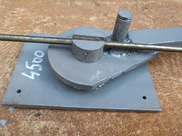 dingqi alat iskustva: Alat za savijanje uzengija, osnovna ploča debljine 10 mm x 130 mm x — 2
