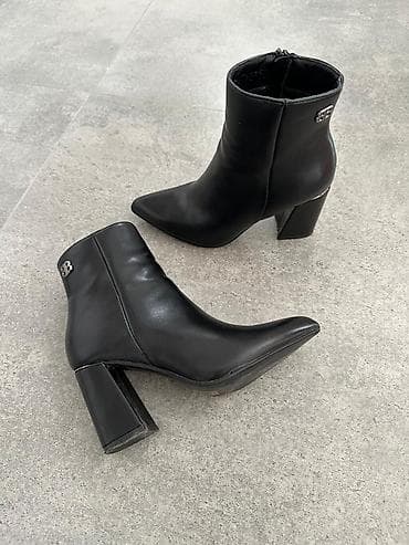 Oksfordice: Crne ženske gležnjače sa štiklom - Materijal: glatka ekološka koža - — 2