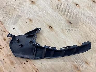 LAJSNA PREDNJEG BRANIKA ZA AUDI A6 - 4K0807098 | Desna lajsna na lalafo.rs LAJSNA PREDNJEG BRANIKA ZA AUDI A6 - 4K0807098 | Desna lajsna