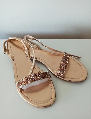 papuce opposite zenske: ✨ Dostupne u broju 41
✨ Unutrasnje gaziste 27 cm

1100 rsd 💥 — 4