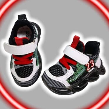 skechers patike decije svetlece: Svetlece patikice za najmanje stopalce Vrlo lagan model koji ima — 9