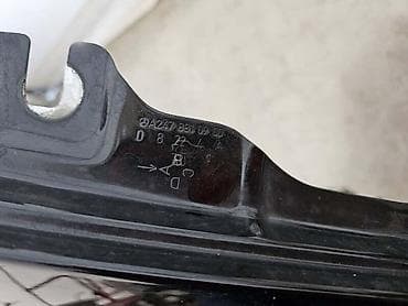 BLATOBRAN ZA MERCEDES BENZ B 150, B 170, B 180 . OD 2018. DO 2022 — 2
