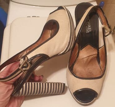 rajf za devojacko vece: Sandals, Michael Kors, 37.5 — 2