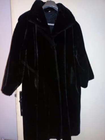 Women's Clothing: Bunda duga,vestacko krzno.nije ni nosena — 1