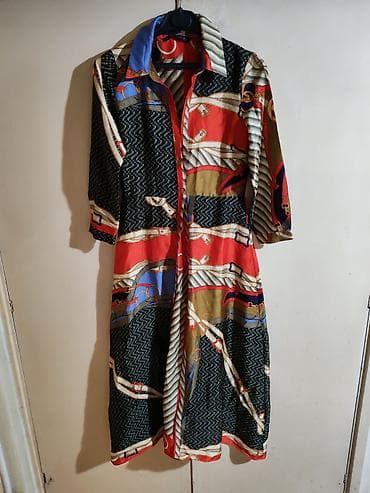 plave cizme: ZARA WOMAN košulja-haljina - Model: košulja-haljina sa dugmadima — 1