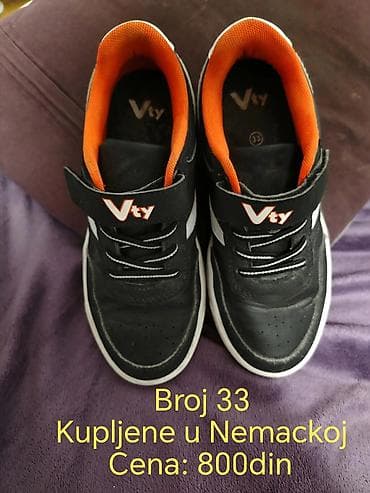 grubin sa krznom: Dečje patike Vty - Veličina: 33 - Kupljene u Nemačkoj - Cena: 800 din — 1