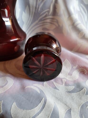 case za zestoko pice: Flasa kristal,rubin boje za zestoko pice. 60,70te. Flasa — 16