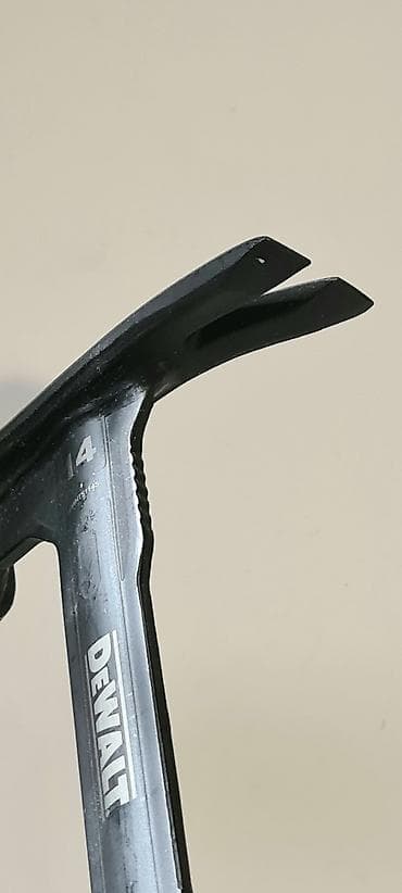 Electric Drills: Potpuno nov čekić poznatog brenda DeWALT 14 oz (oko 400 g) težina — 7