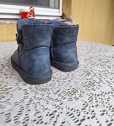 kožne starke converse: Tople čizme „šunjalice“, broj 37 - Unutrašnje gazište: 23,5 cm - — 3