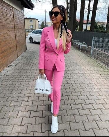 svecana garderoba za punije dame beograd: Komplet
S,m,l,xl
3200din — 1