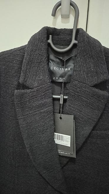 bata ženska obuća: Decjuba ženski sako – model Puff Sleeve Blazer - Boja: crna - — 2