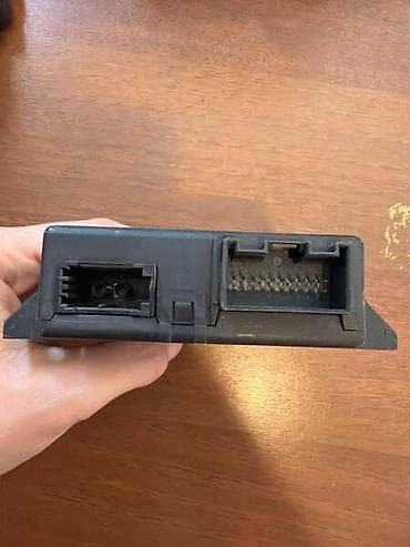 televizori beograd: KONTROLNI MODUL ZA AUDI A4, A5, S4 . - 8R0907468H | CAN-BUS — 4