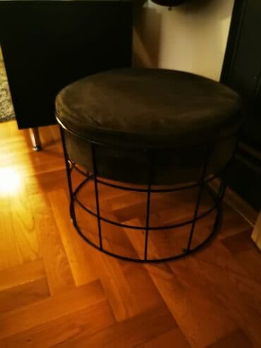 Stolice: Okrugli tabure/stočić sa metalnim ramom - Dizajn: moderan — 2
