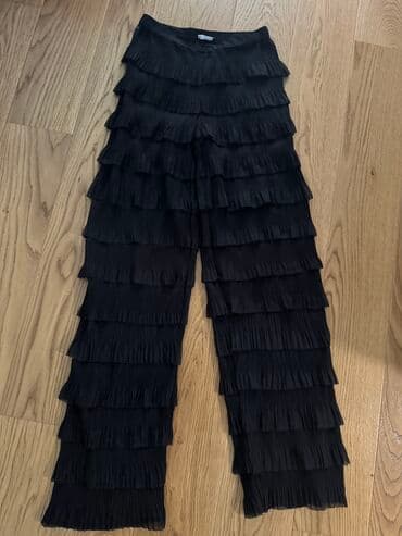 zenske pantalone za zimu: Zara M — 2