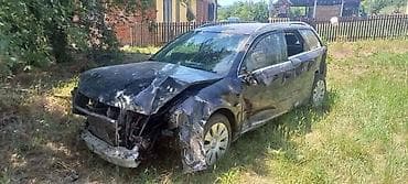 od m: KOMPLET AUTO U DELOVIMA ZA AUDI A4 OD 2001. DO 2005. GOD. | Far — 3