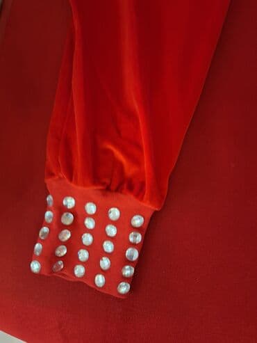 Gornji deo: M, Jednobojni, bоја - Crvena — 3