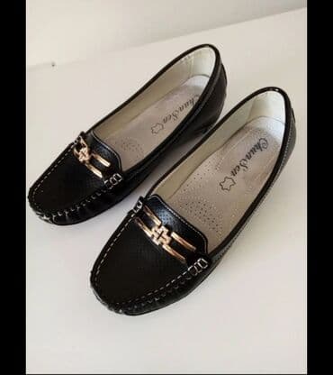 Loafers: Loafers, 39 — 1