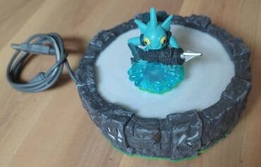 xbox 360 i: Skylanders Gill Grunt with Portal of Power Skylanders Gill Grunt with — 3
