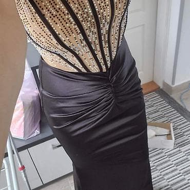 satevi: Elegantna večernja haljina – crna sirena kroja sa sjajnim korzet — 5