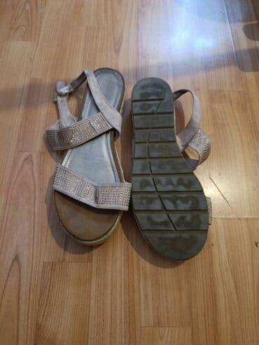 Slippers: Sandals, 42 — 1