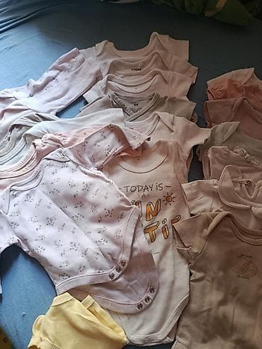 jednodelni skafanderi za decu: Paket stvari za bebu veličina 62 Bodi kratak rukav 13 komada Bodi — 8