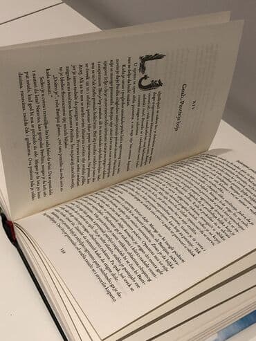 test iz engleskog za 3 razred: Nov roman beskrajna priča, mihael ende tvrdi povez. Knjige se salju — 4