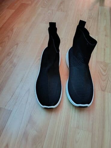 dhgate balenciaga triple s: 38, color - Black — 2