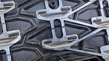guma za vodu: MASKA S LINE RADIJATOR ZA AUDI Q3 | Audi q3 maska s line 83F 853 — 4