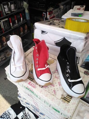converse novi sad: 36-40 3500 — 4