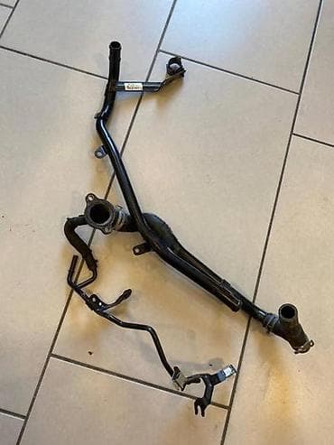 golf 2 delovi: CREVO VODE ZA AUDI Q3 - 5N0121064H | Crevo vode za Audi Q3, Tiguan — 1