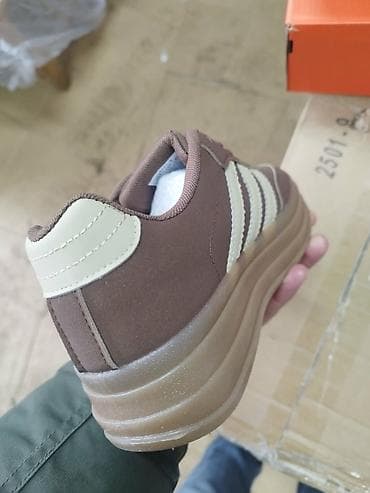 mona nova kolekcija 2023: Adidas, 41, bоја - Šareno — 5